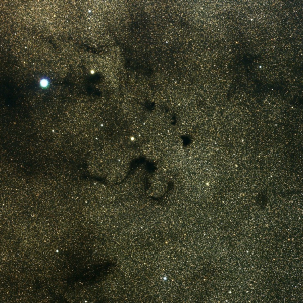 Snake Nebula (Barnard 72), false color RGB image (R, V, B), created with Vysos 6 telescope. Credit: Universitätssternwarte Bochum